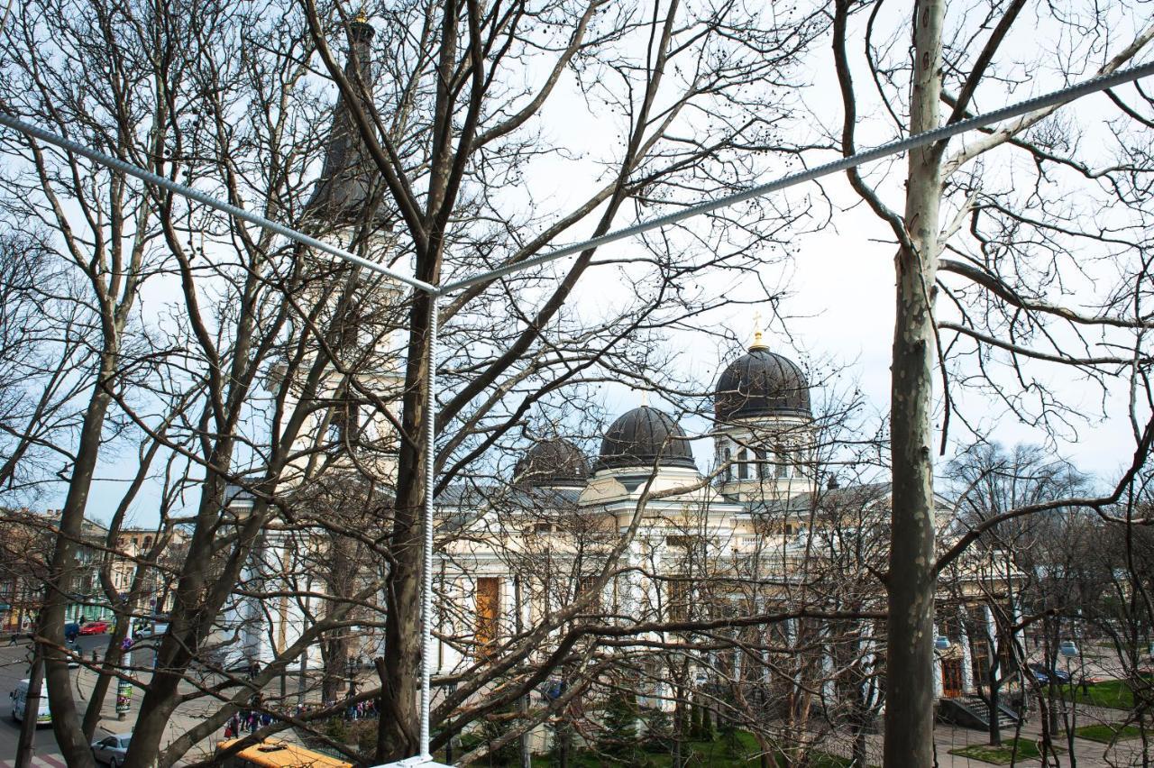 Soborna Square Apartment Одесса Экстерьер фото